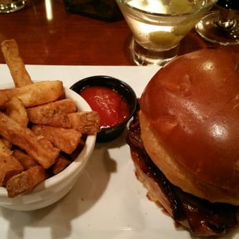 Paragon Tap & Table - Brisket sandwich - New American Near Me - Clark, New Jersey Paragon Tap & Table - Brisket sandwich - New American Near Me - Clark, New Jersey