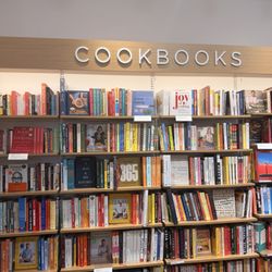 Barnes & Noble