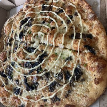 Mellow Mushroom Virginia Beach - Holy Shiitake Pie - Pizza Near Me - Virginia Beach, Virginia Mellow Mushroom Virginia Beach - Holy Shiitake Pie - Pizza Near Me - Virginia Beach, Virginia