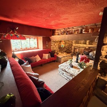 The House On the Rock - Living room - Museums Near Me - Spring Green, Wisconsin