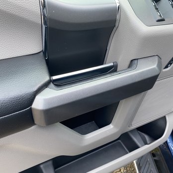 503Detail - Every nook and pocket on the door was intricately cleaned. - Auto Detailing Near Me 503Detail - Every nook and pocket on the door was intricately cleaned. - Auto Detailing Near Me
