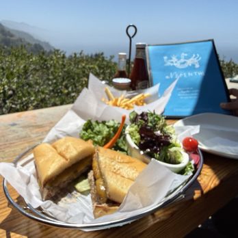 Nepenthe - Flavorless unattractive Ambrosiaburger on soggy French bread, salad with flavorless French vinaigrette and good fries. - New American Near Me - Big Sur, California