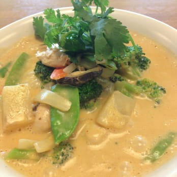 True Food Kitchen - Panang - xtra sowce! - New American Near Me - Denver, Colorado
