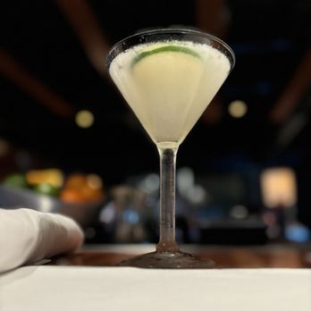 Houston's Restaurant - Gin gimlet - New American Near Me - North Miami Beach, Florida Houston's Restaurant - Gin gimlet - New American Near Me - North Miami Beach, Florida