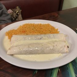 El Mezcalito Mexican Restaurant  - Blanco  burrito very good !!!