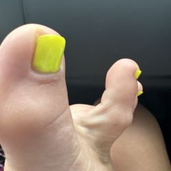 Halo Nail Spa