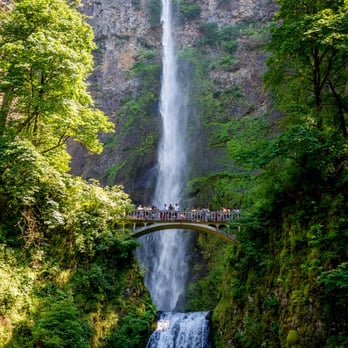 Multnomah Falls - Multnomah Falls - Hiking Near Me - Bridal Veil, Oregon Multnomah Falls - Multnomah Falls - Hiking Near Me - Bridal Veil, Oregon
