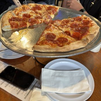 PizMo Cafe - Pep Pie! - Pizza Near Me - Pismo Beach, California