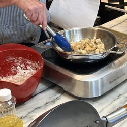 Williams-Sonoma - General TSO chicken technique class