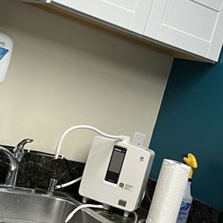 Jacked Gym - Gyms are leveling up to the best water !! IYKYK Ask me ;)