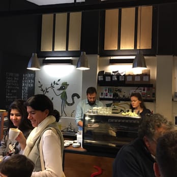 Lattente - Pricing in the wall as of 2015/11 - Coffee & Tea Near Me - Buenos Aires, C Lattente - Pricing in the wall as of 2015/11 - Coffee & Tea Near Me - Buenos Aires, C