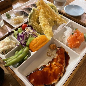 Taihei - Three choice combo - Teri salmon, tempura, sashimi - Sushi Bars Near Me - Monterey Park, California