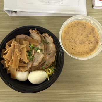 Ramen-Ya - Tonkatsu ramen (extra egg, extra bamboo shoots, no seaweed) - Ramen Near Me - Honolulu, Hawaii Ramen-Ya - Tonkatsu ramen (extra egg, extra bamboo shoots, no seaweed) - Ramen Near Me - Honolulu, Hawaii