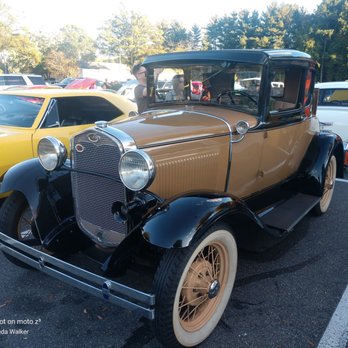Brunetti Express 301 - Italian Near Me - Mechanicsville, Virginia