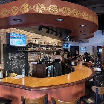 Coupe's Corner - The bar - New American Near Me - Greenville, South Carolina
