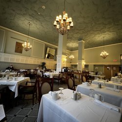 Spoonbread Restaurant - Dinning Room...