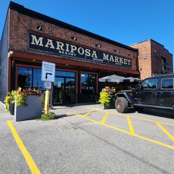 Mariposa Market Stores - Bakeries Near Me - Orillia, Ontario