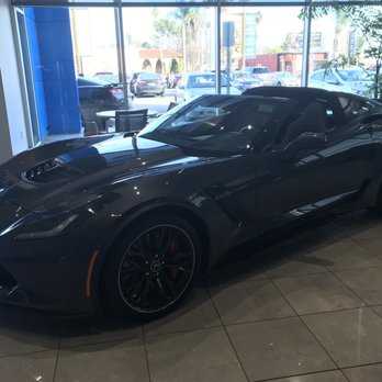 Chevrolet Van Nuys - Car Dealers Near Me - Van Nuys, California