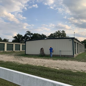Top Notch Services - Lawn Services Near Me - Caldwell, Texas Top Notch Services - Lawn Services Near Me - Caldwell, Texas