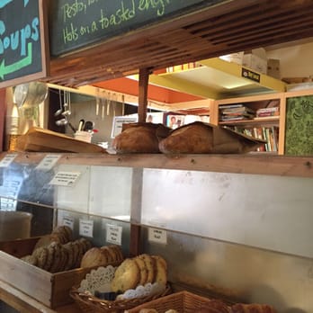 The Warren Store - Delis Near Me - Warren, Vermont