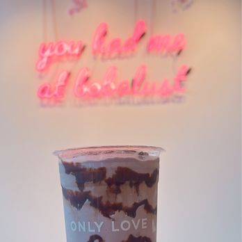 Bobalust - Purple Galaxy - Bubble Tea Near Me - Seattle, Washington