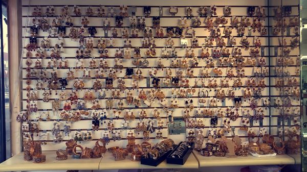 Tip Top Beauty Salon 1377 Oak Tree Rd B Iselin Nj Unknown Mapquest