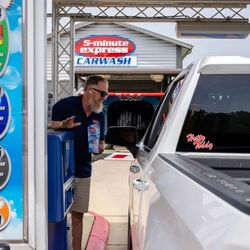 5-Minute Express Car Wash - Byram