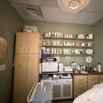 Radiant Lift Skin Spa - Skincare - Skin Care Near Me - Edmond, Oklahoma
