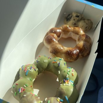Boba Plus Mochidonut - Mochidonuts: matcha, crème brûlée, cookies & cream - Bubble Tea Near Me - Largo, Florida