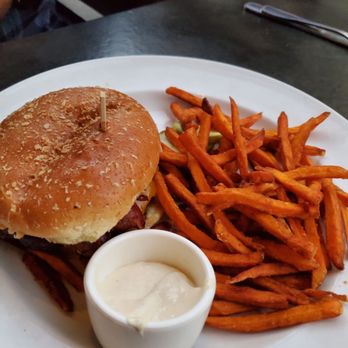 Yard House - BBQ Bacon Cheeseburger - Bars Near Me - Temecula, California Yard House - BBQ Bacon Cheeseburger - Bars Near Me - Temecula, California
