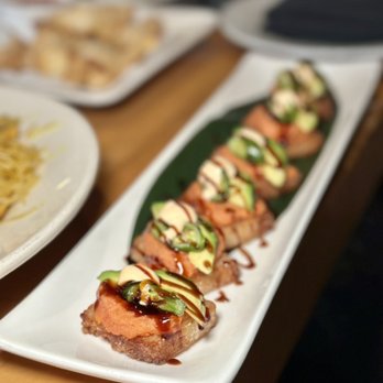 Wokcano - Spicy Tuna Crispy Rice: an iconic appetizer - Sushi Bars Near Me - Burbank, California Wokcano - Spicy Tuna Crispy Rice: an iconic appetizer - Sushi Bars Near Me - Burbank, California
