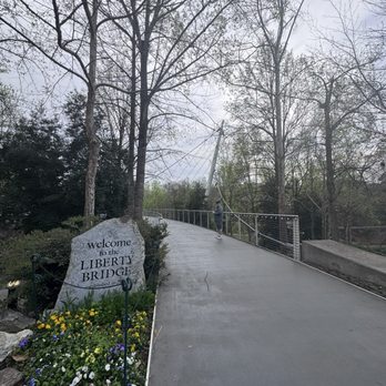 Reedy River Falls - Parks Near Me - Greenville, South Carolina Reedy River Falls - Parks Near Me - Greenville, South Carolina