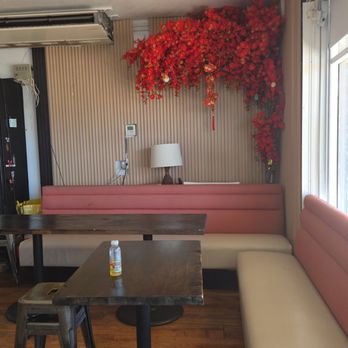 Poke By The Pound - Inside - Poke Near Me - Honolulu, Hawaii Poke By The Pound - Inside - Poke Near Me - Honolulu, Hawaii