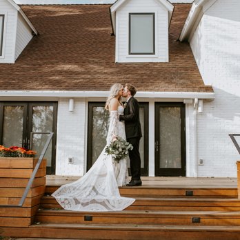 The Elm Estate - Red Poppy Photography - Venues & Event Spaces Near Me - Reno, Nevada The Elm Estate - Red Poppy Photography - Venues & Event Spaces Near Me - Reno, Nevada