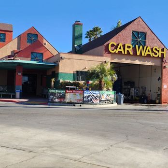Car Wash Depot - Exterior from outside waiting area - Car Wash Near Me - Hemet, California Car Wash Depot - Exterior from outside waiting area - Car Wash Near Me - Hemet, California