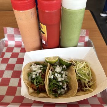 Taqueria Emanuel - Tacos L-R (Al pastor, steak, chipoltle chicken) - Mexican Near Me - Tampa, Florida Taqueria Emanuel - Tacos L-R (Al pastor, steak, chipoltle chicken) - Mexican Near Me - Tampa, Florida