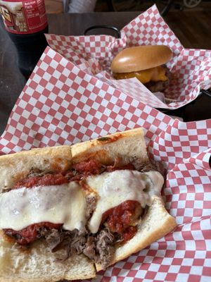 Petes Pizza and Bakehouse by null