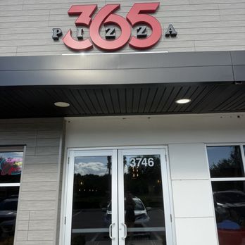 365 Woodfired Pizza - Pizza Near Me - Wesley Chapel, Florida 365 Woodfired Pizza - Pizza Near Me - Wesley Chapel, Florida