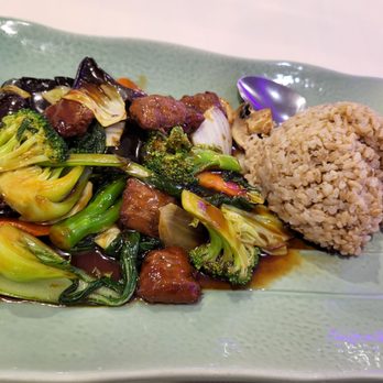 Bodhi Village - Lunch special garlic lamb - Vegetarian Near Me - Flushing, New York