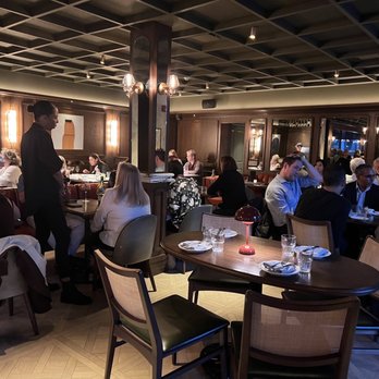 Parquet - Interior - Bistros Near Me - Toronto, Ontario Parquet - Interior - Bistros Near Me - Toronto, Ontario