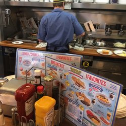 Waffle House - An American classic