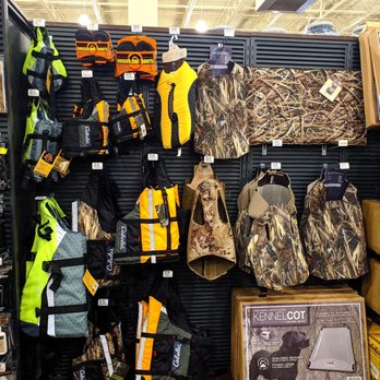 Cabela's - Doggy life jackets - Guns & Ammo Near Me - Centerville, Ohio