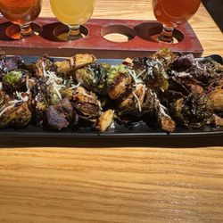 Elicit Brewing Co - Fairfield - Sprouts & spuds! Delicious!!