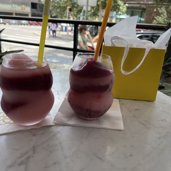 Kendra Scott Flagship - Froze and sangria swirl - Jewelry Near Me - Austin, Texas