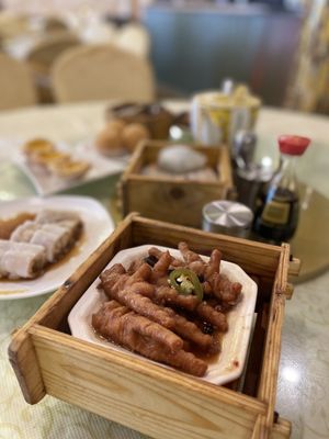 Ten Ten Seafood & Grill by null