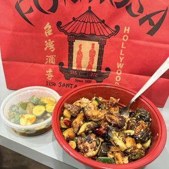The Formosa Cafe - The Furmosa Bowl & the Pickled Cucumbers - Cocktail Bars Near Me - West Hollywood, California