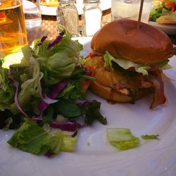 Honeypot Eatery And Pub - Whiskey Chicken Burger