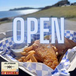 Jet Stream Cafe - Fish and chips is always better at the beach!