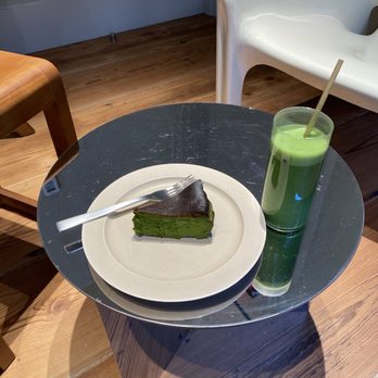 12 Matcha - Matcha cheesecake and matcha latte - Cafes Near Me - New York, New York