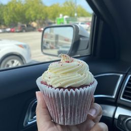 The red velvet cupcake that was so good The red velvet cupcake that was so good
